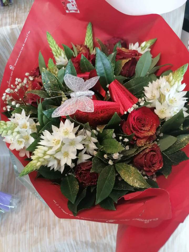 Bouquet de roses rouges Saint-Paul