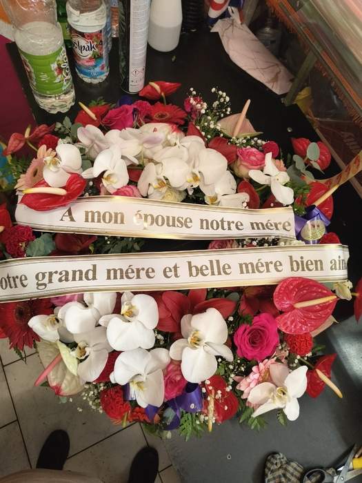 Composition florale de deuil Saint-Paul