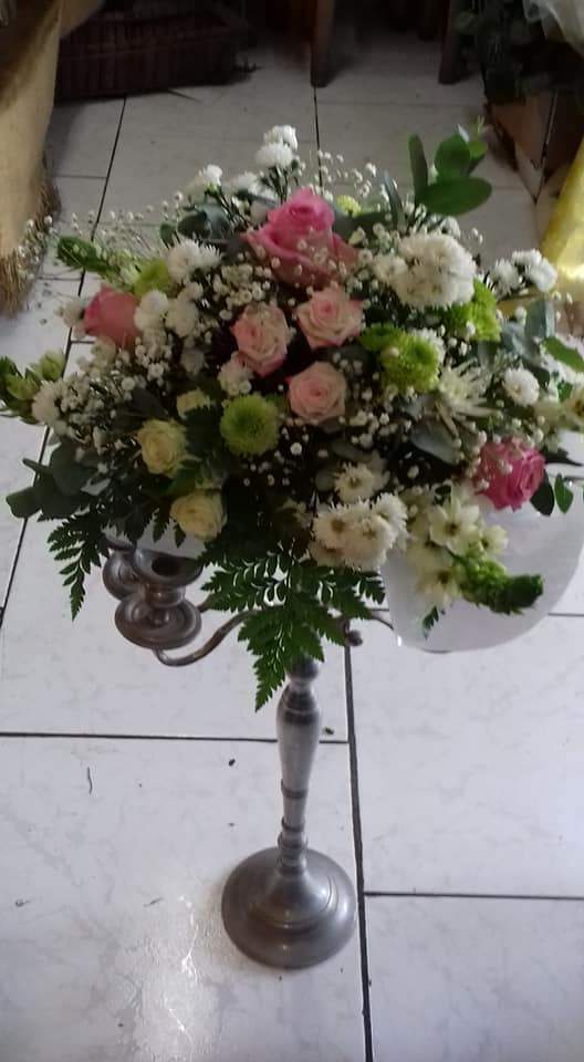 Sculpture florale contemporaine Saint‑Paul